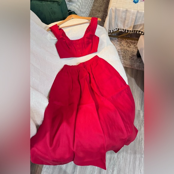 Reformation Teya Linen Two Piece In Cherry, size 2, brand new, never worn. - Picture 9 of 14